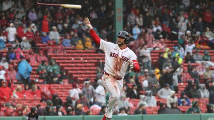 La MLB hace un anuncio sobre Willson Contreras antes del partido entre los Red Sox y los Braves.