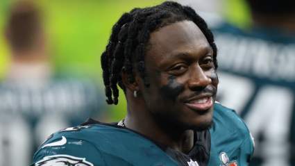 AJ Brown de los Eagles podría beneficiarse de la situación de Rashee Rice en los Chiefs.