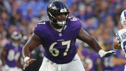 Los Ravens son criticados por un "error fatal" tras su salida de la agencia libre por 81 millones de dólares.