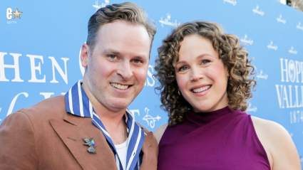 Erin Krakow recibe un dulce homenaje por el Día de la Madre de parte de su esposo Ben Rosenbaum con una preciosa foto.