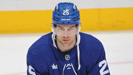Traspasar a Carlo de los Maple Leafs sería un error este verano.
