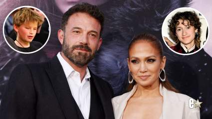 El hijo de Ben Affleck apoya al hijo de Jennifer Lopez en una emotiva reunión de graduación.