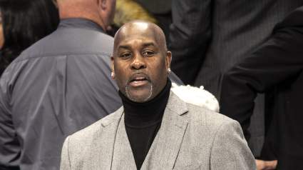 Los Spurs reciben una seria advertencia de una leyenda de la NBA antes de la serie contra los Thunder.