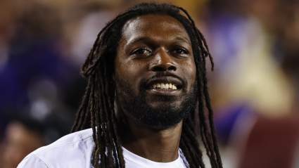 Un informante de los 49ers habla sin rodeos sobre las especulaciones acerca de Jadeveon Clowney.