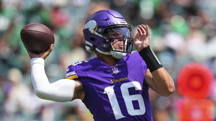 El ex mariscal de campo de los Vikings publica un emotivo anuncio de retiro.