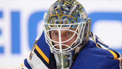 Jordan Binnington encuentra un nuevo hogar en una novedosa idea comercial.