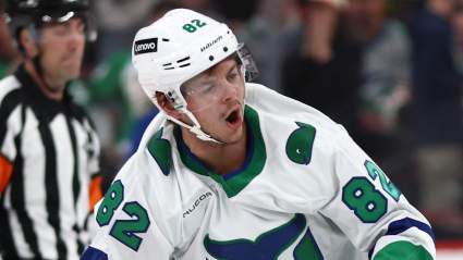 Los Bruins deberían intentar una jugada arriesgada en el asediado centro de los Hurricanes.