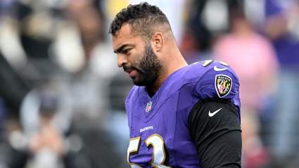 Los 49ers reciben un duro golpe con el agente libre Kyle Van Noy.