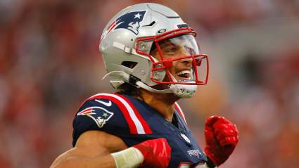 El receptor de los Patriots, Mack Hollins, recibe una oferta convincente de los Raiders.