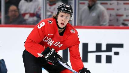 McKenna se perderá el Campeonato Mundial de Hockey sobre Hielo de la IIHF de 2026 para priorizar el Draft de la NHL de 2026.
