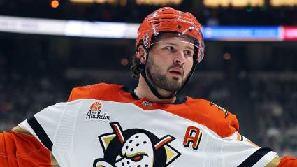 Los Maple Leafs y los Ducks podrían lograr un intercambio de gran impacto con una nueva propuesta.