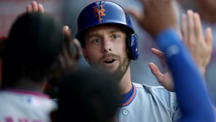 Los Mets pierden a un veterano de 10 años de los Yankees que se convierte en agente libre.
