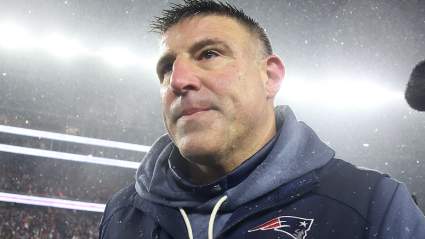 Mike Vrabel se enfrenta a un nuevo informe sobre Dianna Russini mientras se acerca el minicampamento de los Patriots.