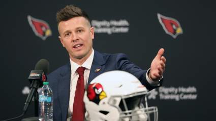 El entrenador de los Cardinals, Mike LaFleur, resta importancia al último drama con el mariscal de campo.