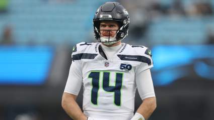 El mariscal de campo de los Seahawks, Sam Darnold, da su opinión sobre su contrato actual.