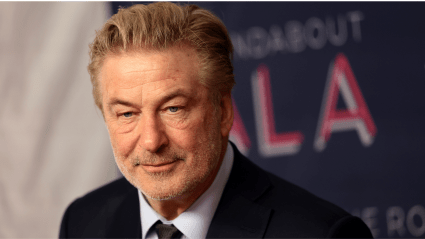 Alec Baldwin defiende caballerosamente a la ganadora del Oscar de las críticas sobre el casting: 'La más bella'