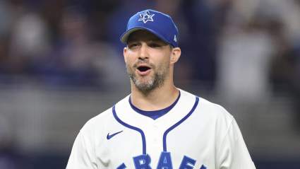 Los Red Sox deben tomar una decisión sobre un relevista veterano antes de la fecha límite para optar por no participar.
