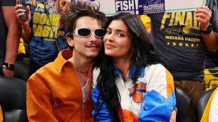 El momento del beso entre Kylie Jenner y Timothée Chalamet enloquece a los fans.