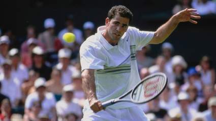 La leyenda del tenis Pete Sampras fue visto en una rara salida.