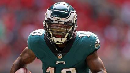 Los Dolphins incorporan a un receptor abierto de 1000 yardas como nueva arma de Malik Willis.