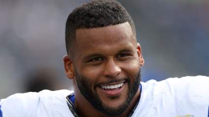 Los Rams reciben buenas noticias sobre Aaron Donald mientras Erica Donald y Sean McVay dan su opinión.