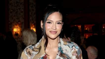 Cassie Ventura afirma que no tiene planes de regresar a Estados Unidos en una nueva declaración presentada ante el tribunal.