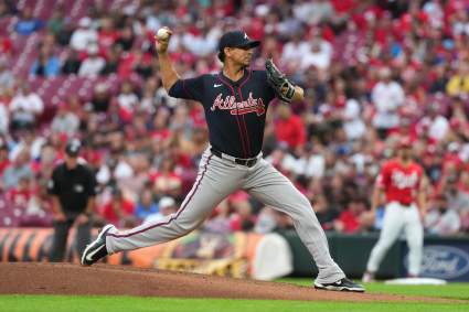 Los Bravos de Atlanta seleccionan el contrato de un jugador de la MLB con 17 años de experiencia antes de la Serie contra los Azulejos.