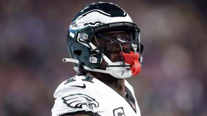 AJ Brown habla con franqueza sobre la fallida temporada 2025 de los Eagles en la NFL.
