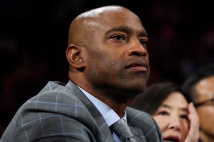 Los fanáticos de la NBA reaccionan a la emotiva publicación de la leyenda de los Toronto Raptors, Vince Carter.
