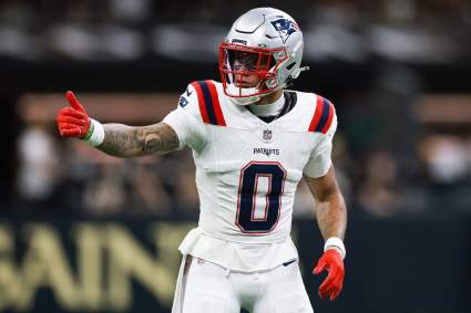 El entrenador en jefe de los Patriots, Mike Vrabel, establece expectativas y expresa su preocupación por la posible huelga de Christian Gonzalez.