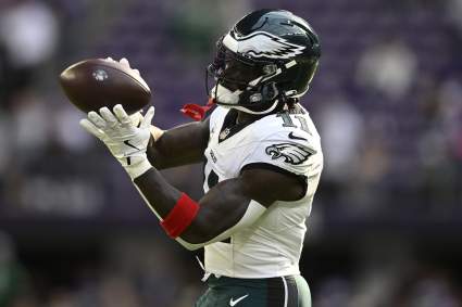 Se revela el número de camiseta de AJ Brown con los Patriots.