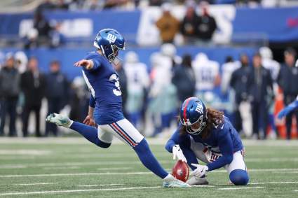 Los Giants despiden a un pateador veterano y reducen la competencia a dos jugadores.