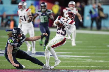 El capitán de los Patriots, Marcus Jones, da su opinión sobre la ausencia de Christian Gonzalez en los entrenamientos voluntarios.