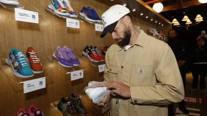 El próximo paso de la estrella de los Warriors, Stephen Curry, tras su salida de Under Armour, es más importante de lo que nadie esperaba.