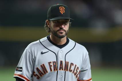 Los Gigantes de San Francisco despiden a un jugador de la MLB con tres años de experiencia antes de la serie contra los Cerveceros.