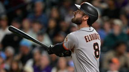 El novato primera base de los Giants sorprende con una explosión ofensiva.