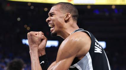 Senador de Texas envía un mensaje claro antes de las finales de la NBA entre los Spurs y los Knicks.