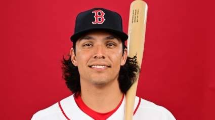 Los Red Sox esperan que el ex número uno de los Yankees pueda corregir un costoso error de intercambio.