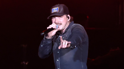 Morgan Wallen rompe su silencio con humor tras el vídeo viral de su interpretación al piano.
